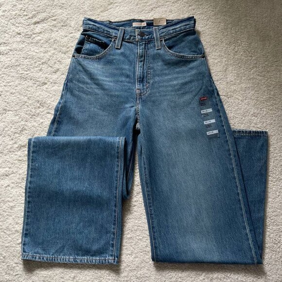 Levi's Denim - NWT Levi's Cinch Baggy High Rise Women's Jeans Size 24/31